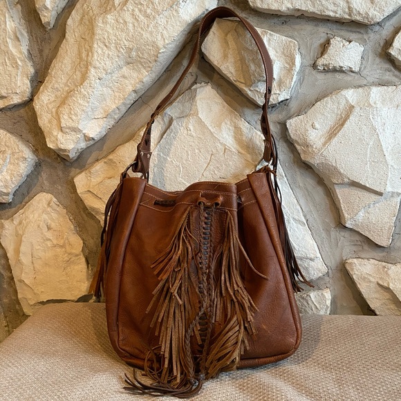 Gorgeous handmade leather bag - Picture 2 of 8